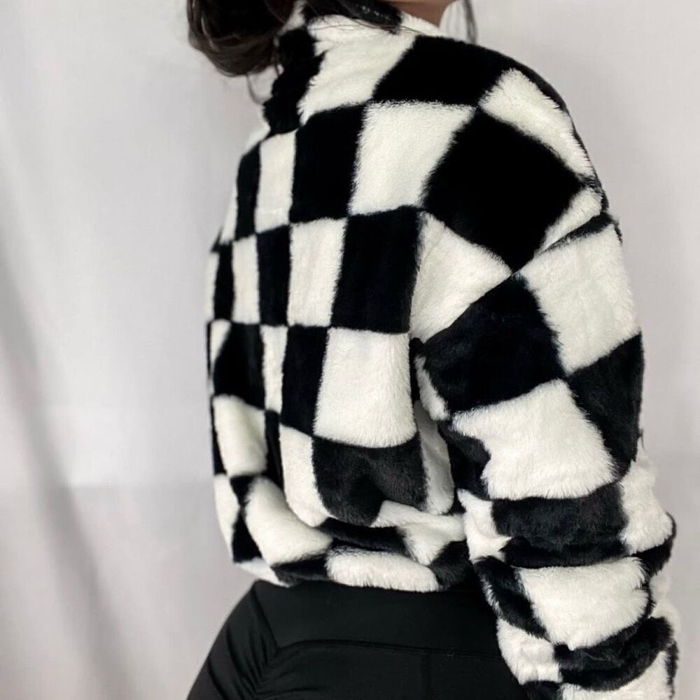 Salty Savage checkered fluffy faux fur quarter zip pullover size small oversized - Picture 3 of 8